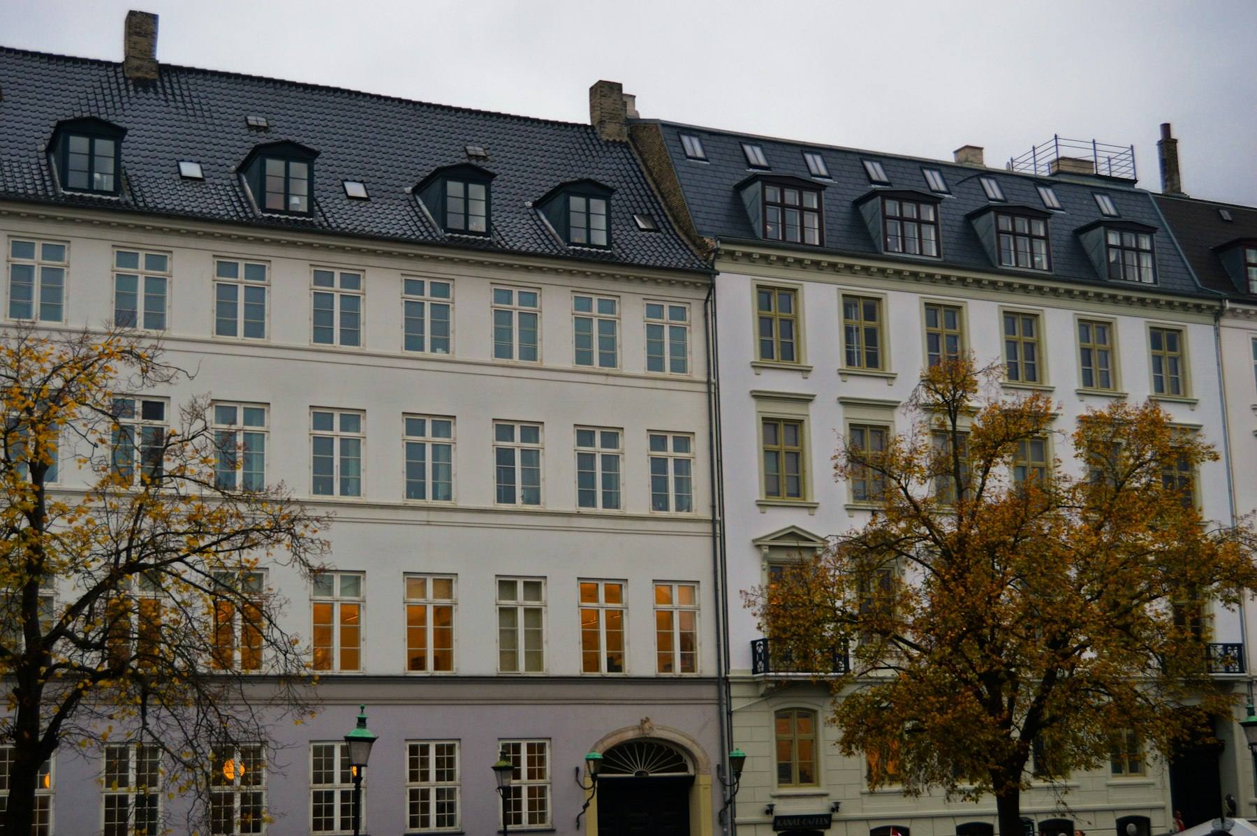 Københavnsk etageejendom med mansardtag